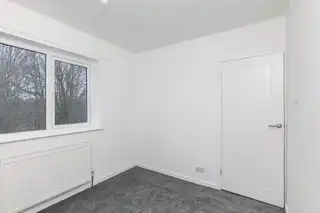 82 Gainsborough DriveImage 6