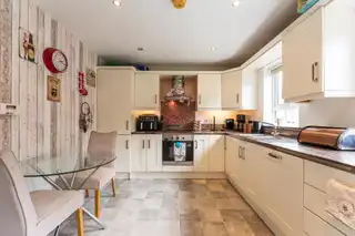 18 Cornmill WayImage 8