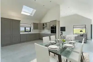 8 Loughry ViewImage 6