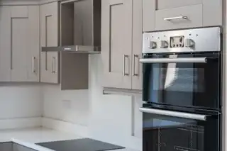 8 Loughry ViewImage 7