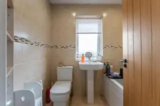 6 Priory CloseImage 19