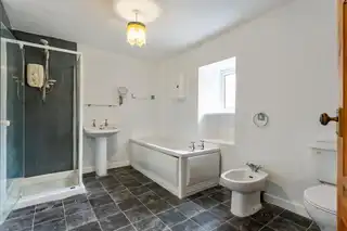34 Shore RoadImage 21