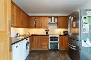 81 Dermott AvenueImage 12