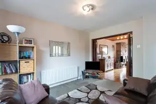 81 Dermott AvenueImage 16