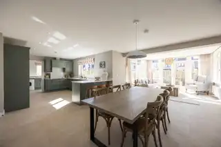 56 AshgroveImage 13