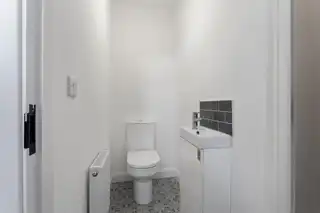 8 The PaddocksImage 7
