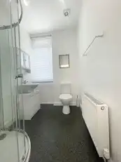 Apt 2 27 Eglinton StreetImage 13