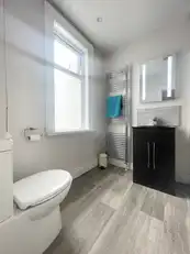 22 Eglinton LaneImage 12