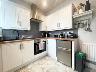 22 Eglinton LaneImage 8