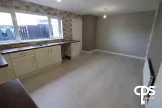 323 Mullacreevie ParkImage 4