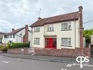 14 Charlemont GardensImage 2