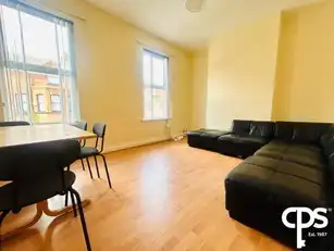10 Wellington Park AvenueImage 6