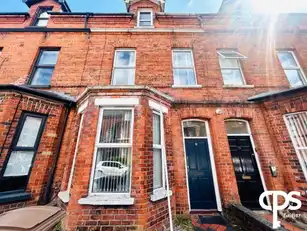 10 Wellington Park AvenueImage 2