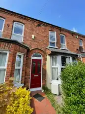 Image 1 for 45 St Albans Gardens
