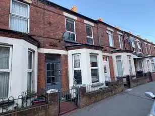 98 Ravenhill AvenueImage 2