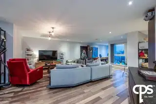 Apartment 31 Woodlands ManorImage 3
