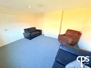 82 Westland WayImage 4