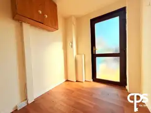 82 Westland WayImage 3