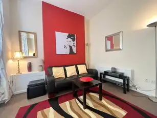 Apt 1 100 University AvenueImage 2