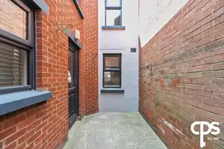 43 Adelaide AvenueImage 20