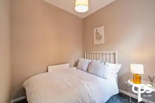 43 Adelaide AvenueImage 17