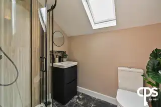 43 Adelaide AvenueImage 15
