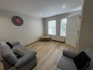 22 Ashley CourtyardImage 2