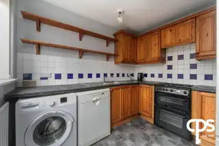 6 Hampton PlaceImage 4