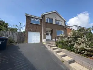 53 Burnside AvenueImage 2
