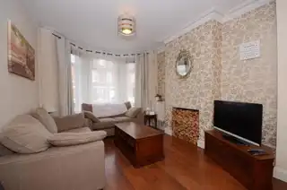 41 Ravenhill AvenueImage 2