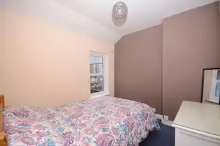 41 Ravenhill AvenueImage 12