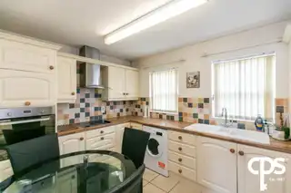18 Ferndale CourtImage 6