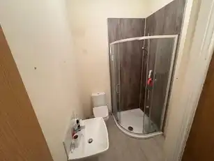 Apartment 1 103 Eglantine AvenueImage 4