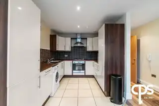 36 Woodlands ManorImage 6