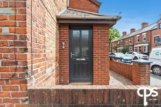 43 Adelaide AvenueImage 2