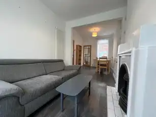 92 Melrose StreetImage 4