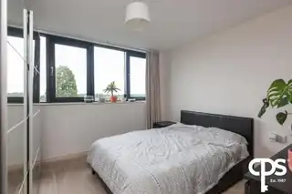 44 Luna BuildingImage 12