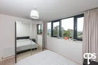 44 Luna BuildingImage 13