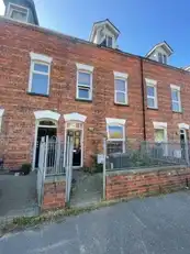 Image 1 for 28 Lisburn Road - Hmo