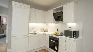 Apt 2 19 Camden StreetImage 3