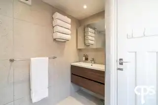 651 Lisburn RoadImage 19
