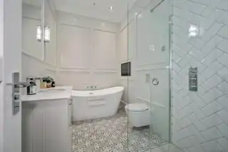 Apartment 6 Malone Exchange BuildingImage 13
