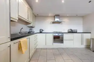 137 Malone AvenueImage 6