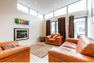 137 Malone AvenueImage 2