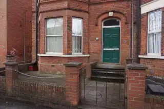 Image 1 for Apartment 3 87 Eglantine Avenue