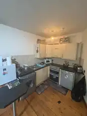 Apartment 3 87 Eglantine AvenueImage 2