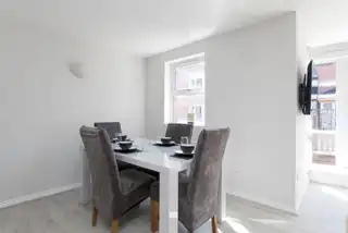 4 Donnybrook CourtImage 6