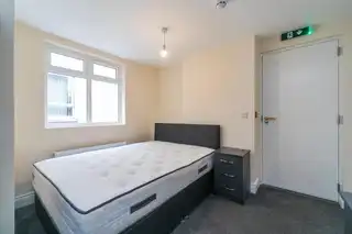 Apt 2 112 Eglantine AvenueImage 2
