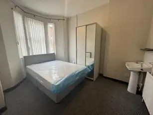 112 Dunluce AvenueImage 4