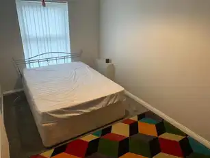 Flat 3 21 Cliftonville AvenueImage 4